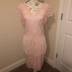 Soft a pink Elegant apace Dress with Nude lining